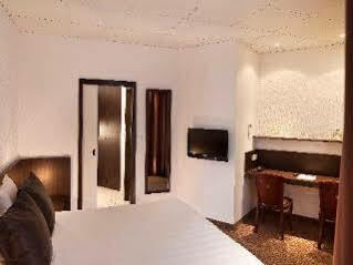 Le Bugatti Hotel